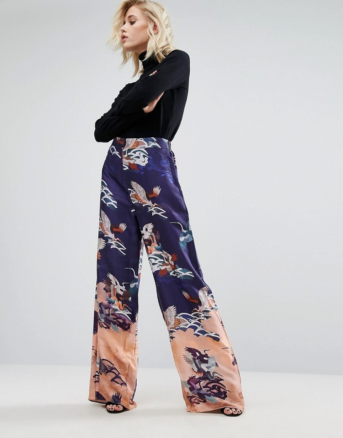 Wide-leg trousers: shopping tips and how to style them